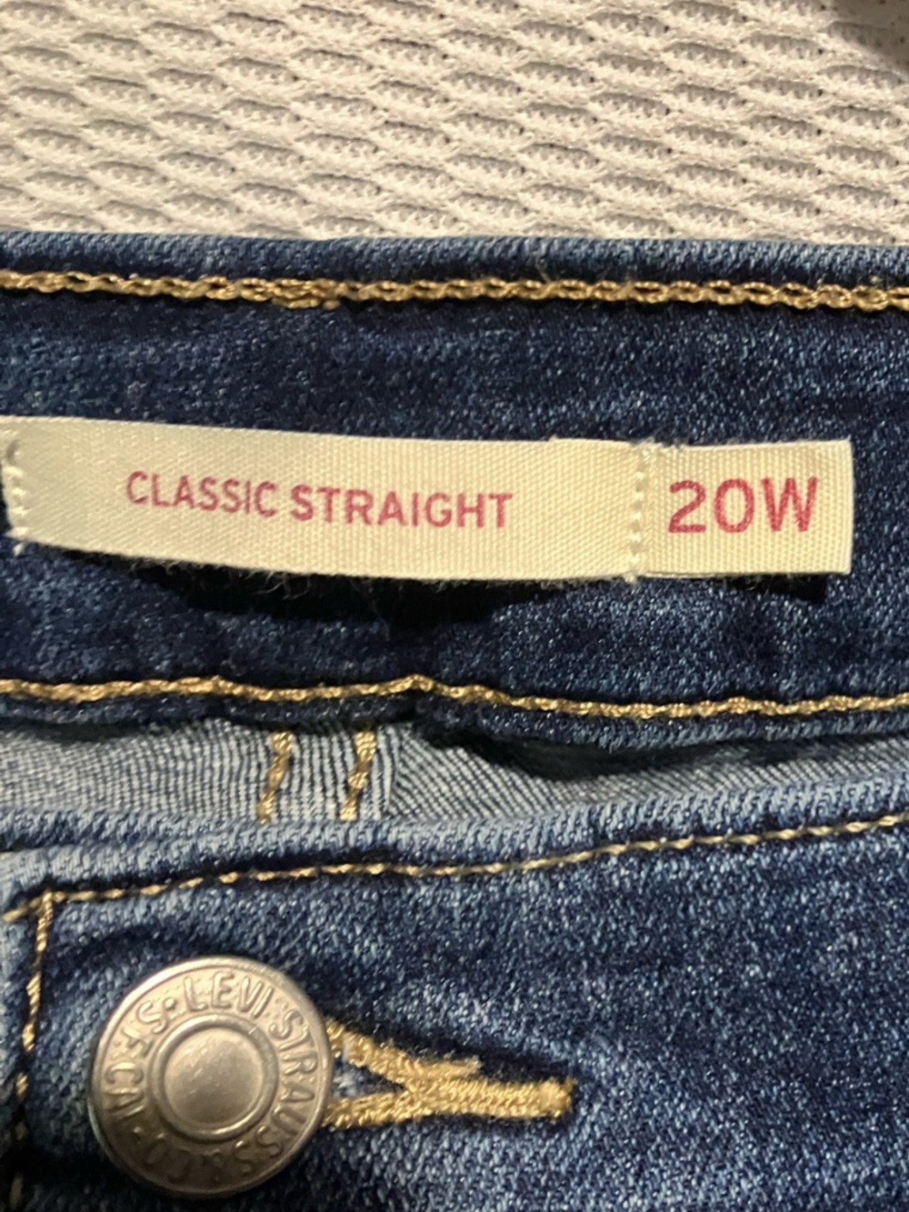 Levi's Women's Dark Blue Boot Cut Jeans - Picture 2 of 13